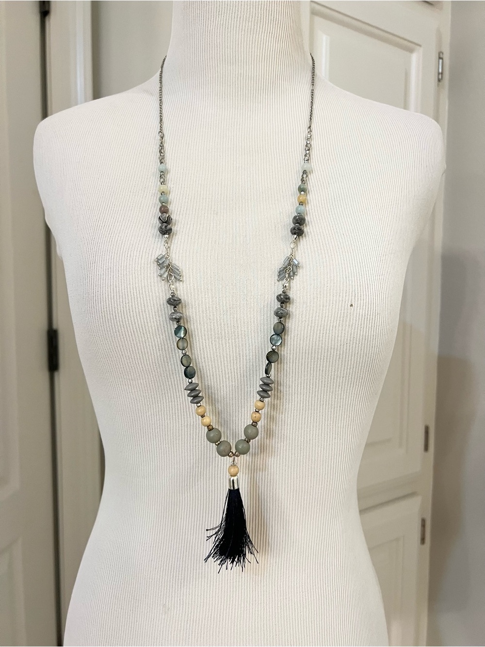Boho Tassel Beaded Long Necklace with Tassel EUC